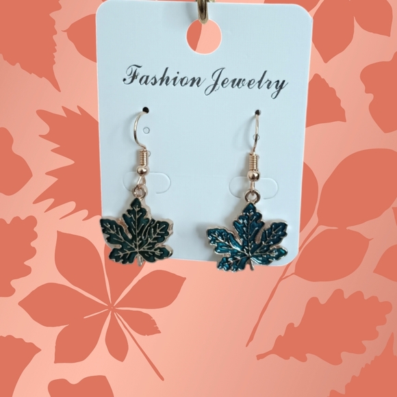 Green Maple Leaf Earrings - Picture 2 of 4